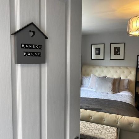 Hansom House ヒンクリー エクステリア 写真